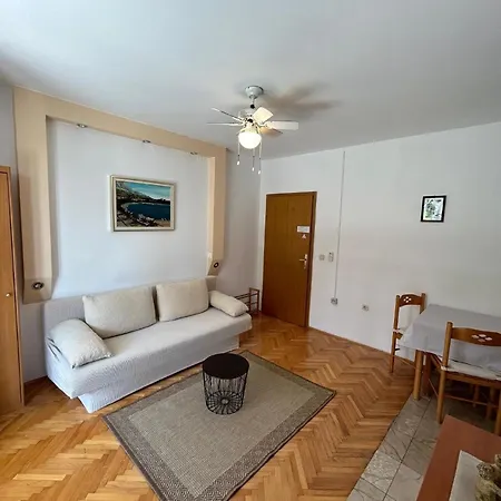 Apartment Charmantes Im Pinienwald